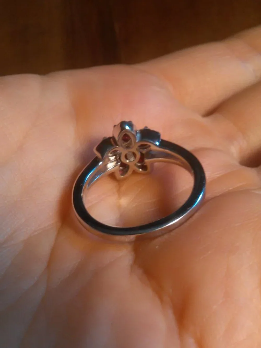 Premium Anthill Garnet and Moissanite Rhodium over Sterling Silver Ring (Size 7)